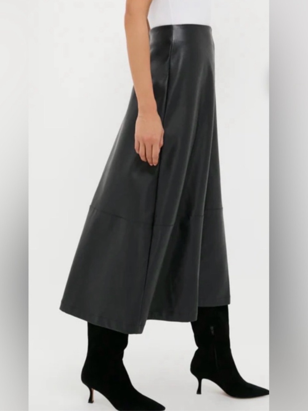 Tuckernuck Veronica Faux Leather Maxi Skirt in Black Size XL